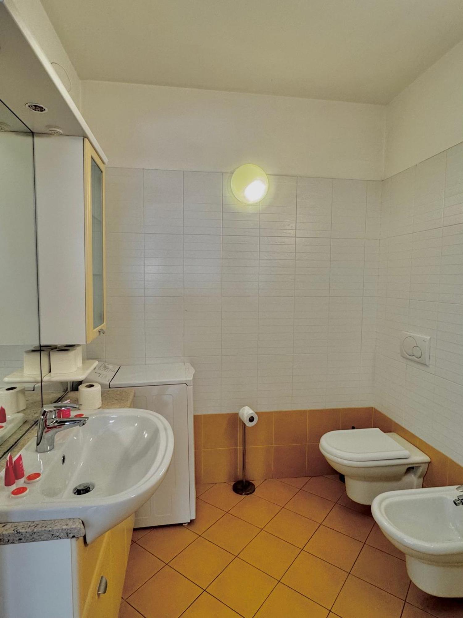 Sweet Spot Aparthotel Riva del Garda Eksteriør bilde